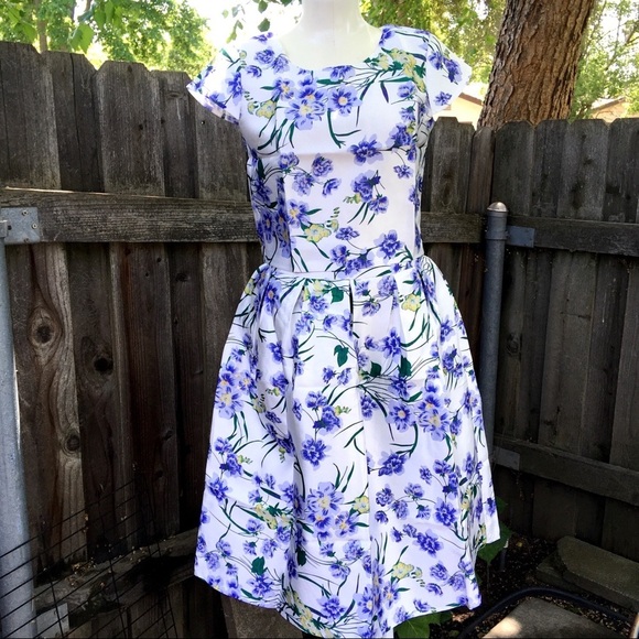 Blue violet floral white 2 pc cap sleeve crop top & full skirt set S M L NWT - Picture 9 of 13